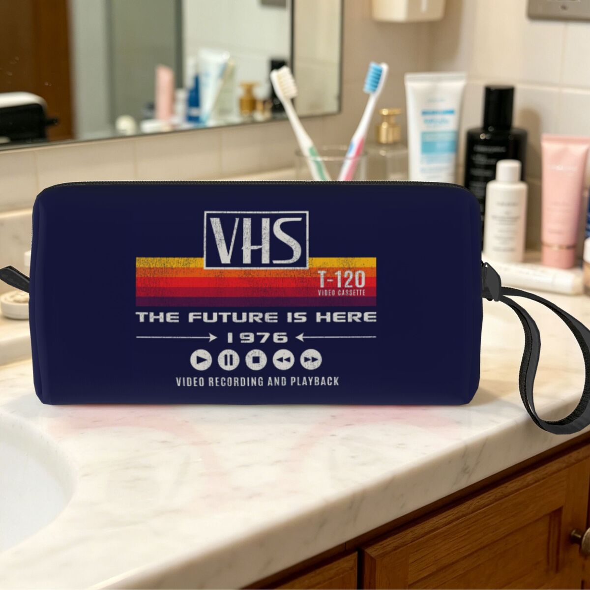 VHS The Future Is Here 1976 Wo – Beauty Without Makeup Bewertung und Preis